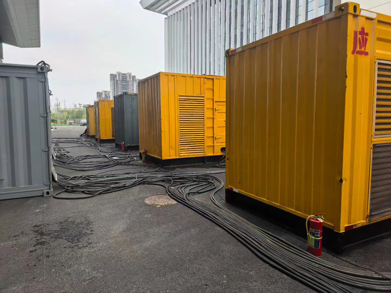 龙江不同季节柴油发电机组保养有哪些注意事项?