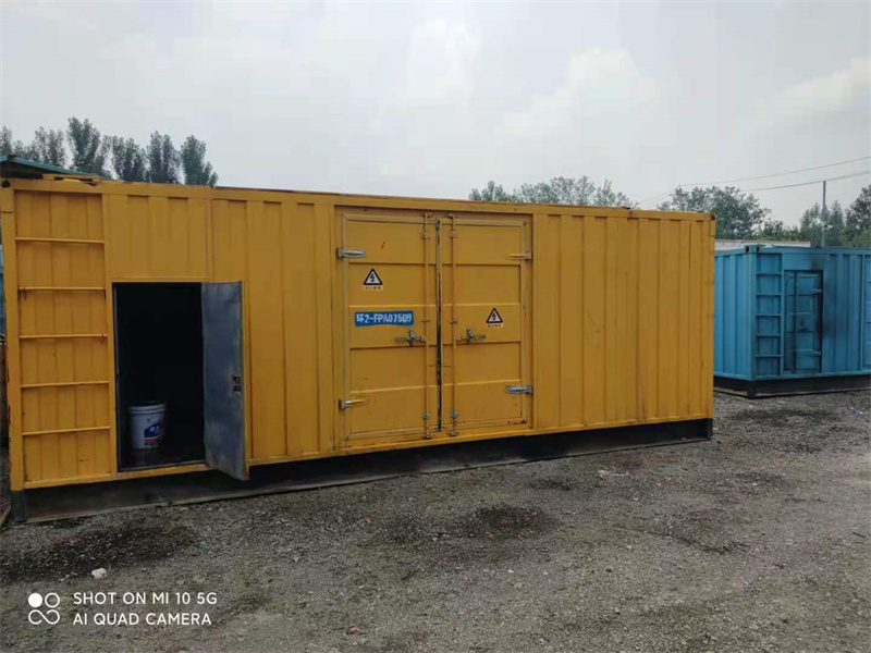 龙江200KW柴油发电机组需要配备什么型号的电缆线？