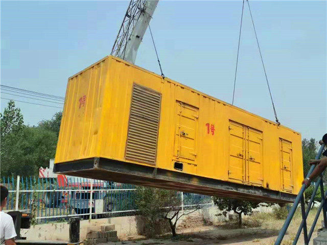 龙江300KW柴油发电机组油耗是多少？