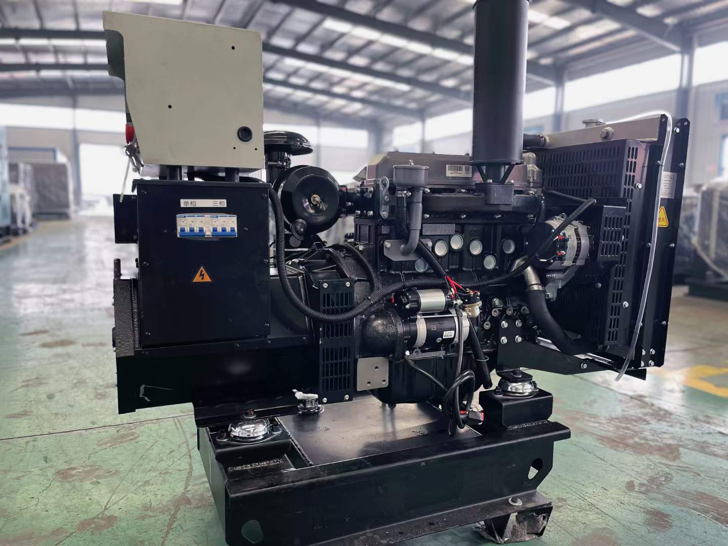 龙江如何降低电感性负载对发电机的影响？