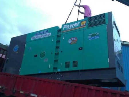 龙江柴油发电机组转速不稳定时，如何对发动机进行维护？