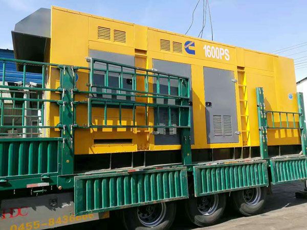 龙江测量水冷式机油散热器密封件尺寸时的注意事项有哪些？